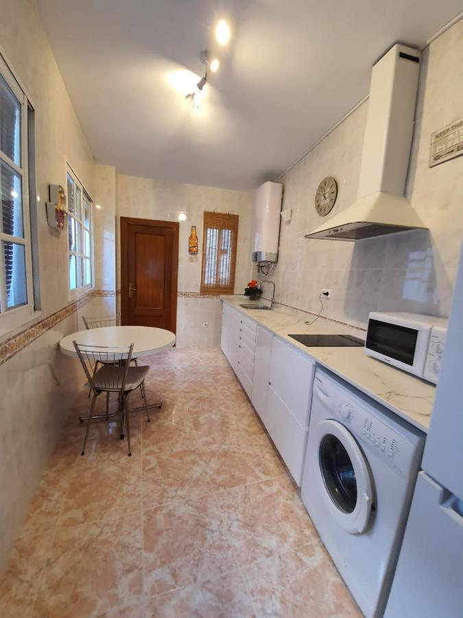 Apartamento Ollerias Málaga Extérieur photo