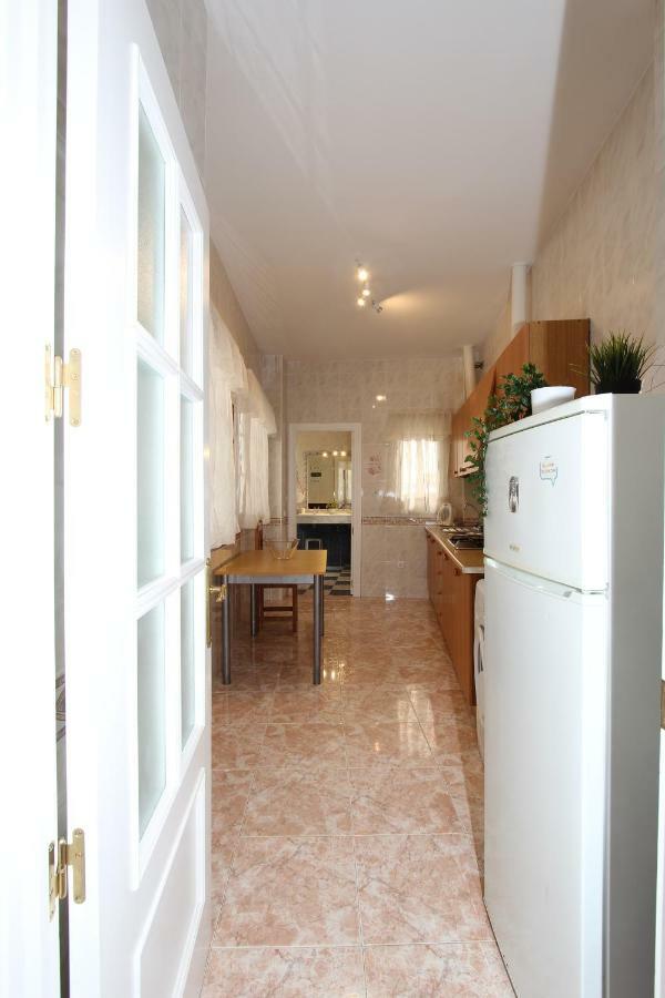 Apartamento Ollerias Málaga Extérieur photo