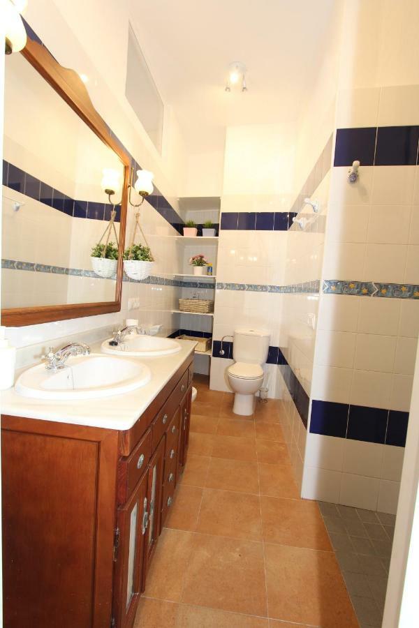 Apartamento Ollerias Málaga Extérieur photo