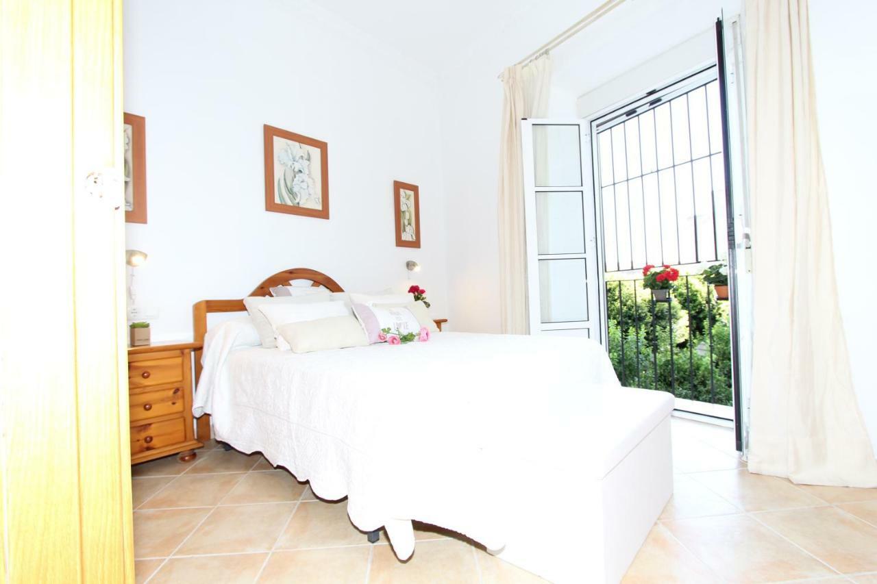 Apartamento Ollerias Málaga Extérieur photo