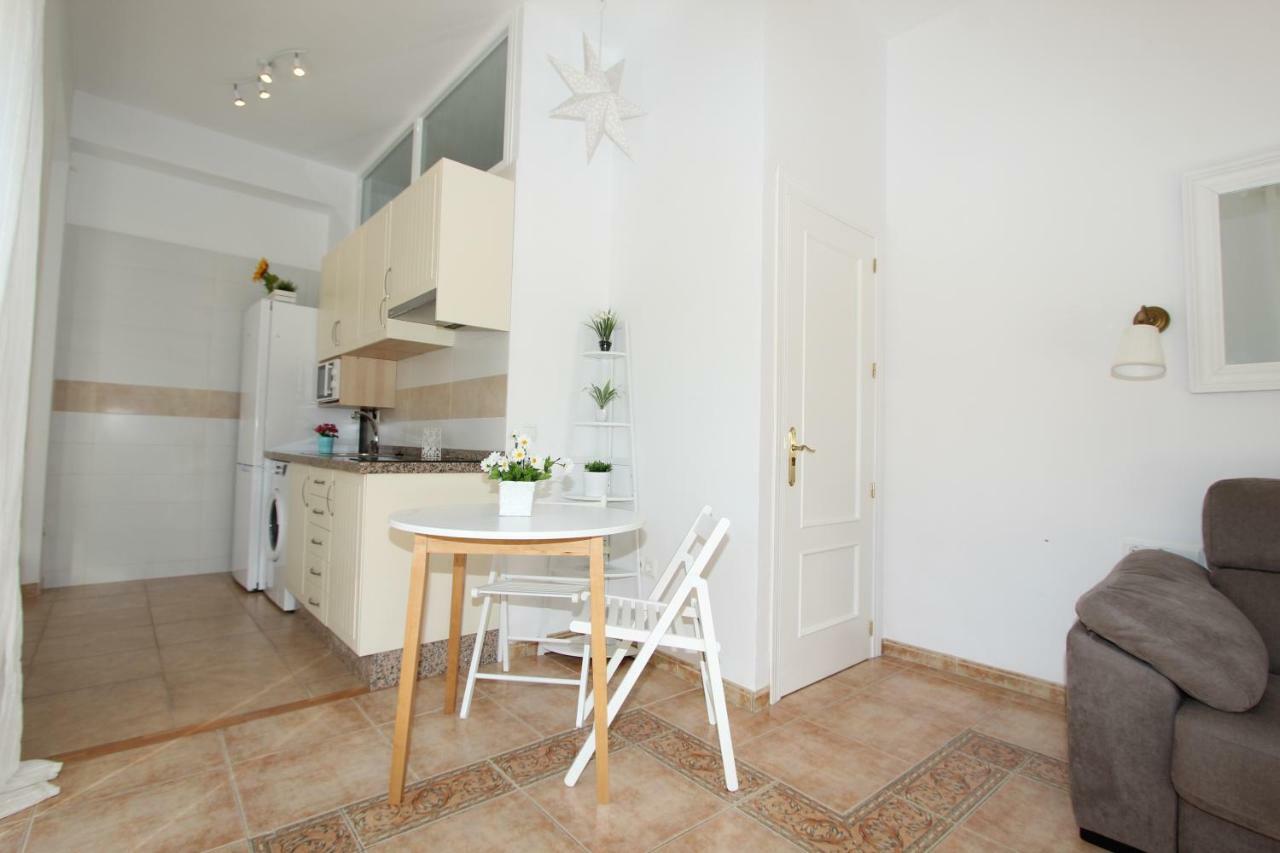 Apartamento Ollerias Málaga Extérieur photo