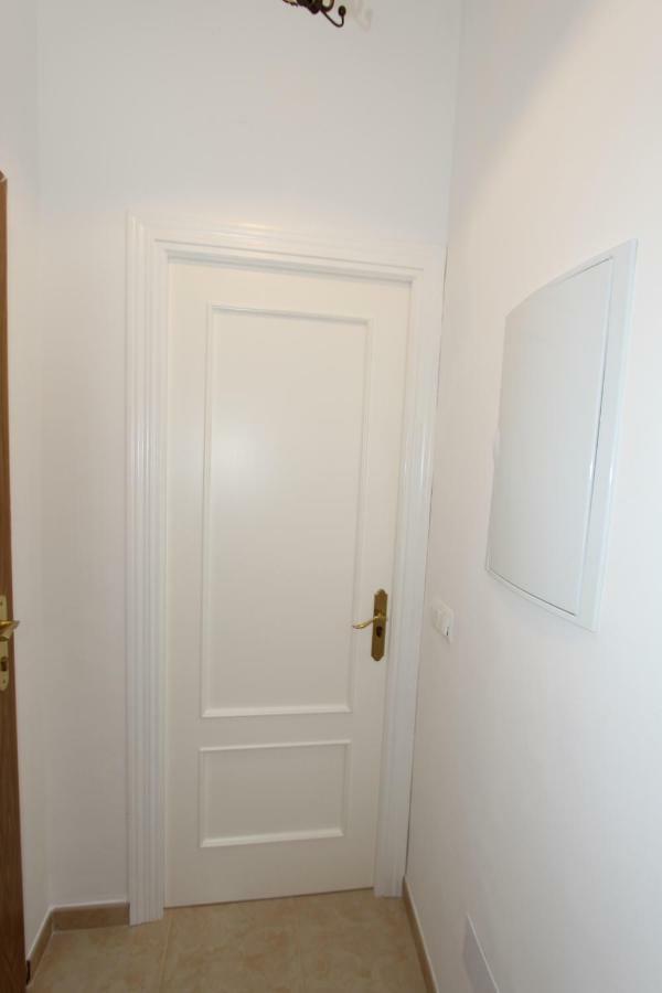 Apartamento Ollerias Málaga Extérieur photo